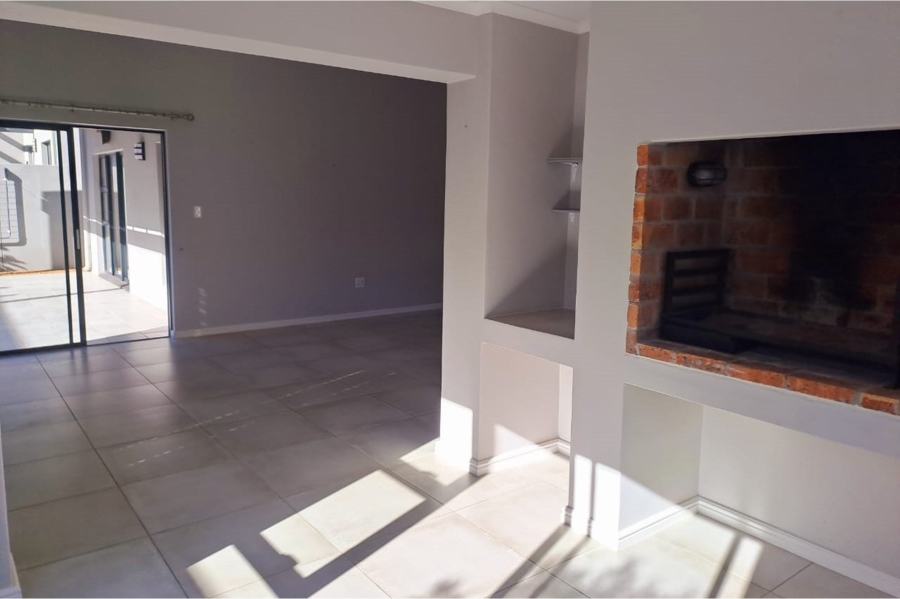 To Let 3 Bedroom Property for Rent in Aan de Wijnlanden Western Cape